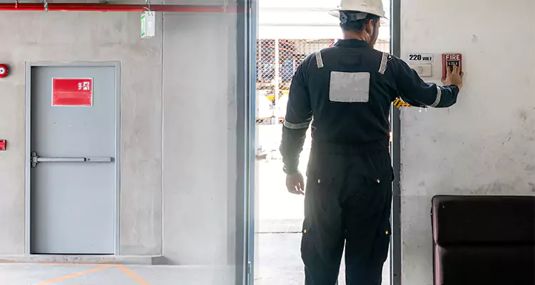 Emergency Fire Exit Door Repair in Clearwater, FL