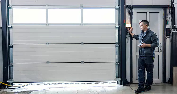 Modern Overhead Door Repair in Clearwater, FL