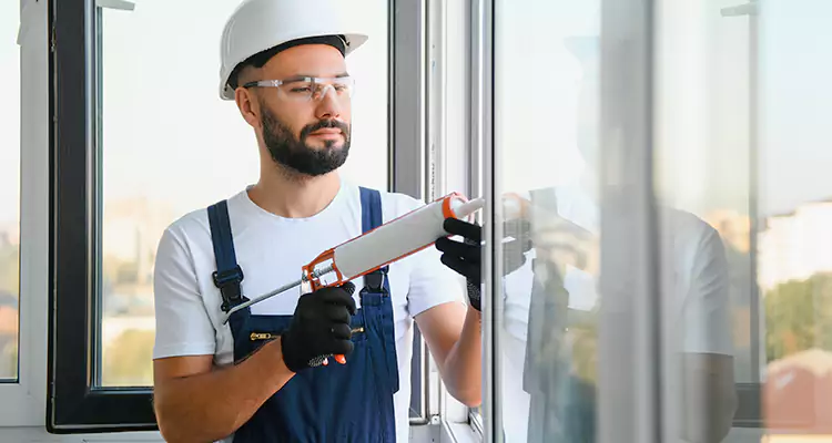 Retractable Screens Repair for Patio in Clearwater, FL