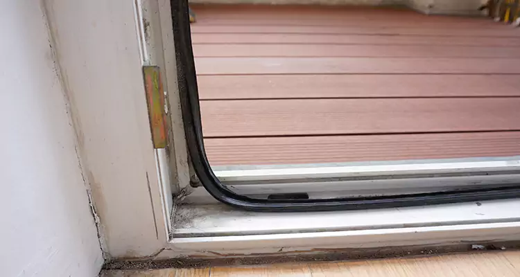 Why Choose Us for Leaking Sliding Glass Door Repair in Clearwater, FL?
