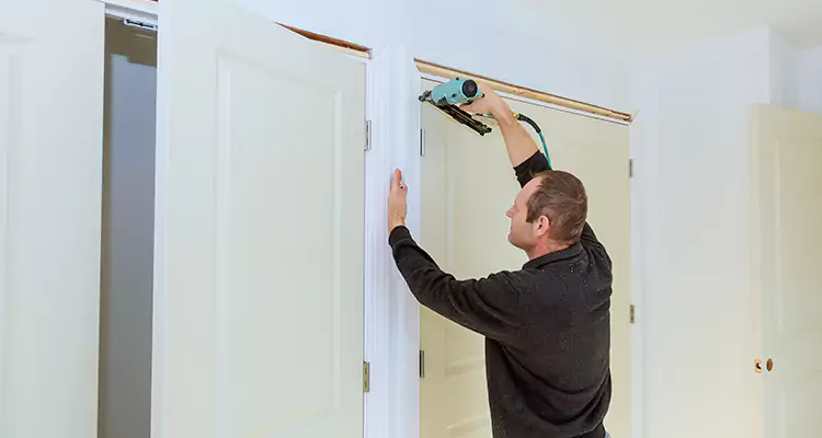 Top Rated Door Fixing ServiceFixing Garage Door Track in Clearwater, FL